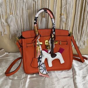 Orange Fashion H Design Women's Handbag